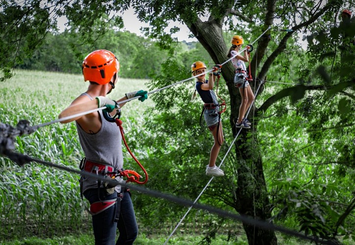 Feel Nature  Accrobranche, parcours Aventure et parcours Araignée