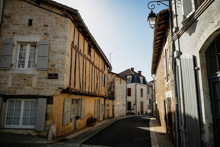 Village de Nanteuil en Vallée
