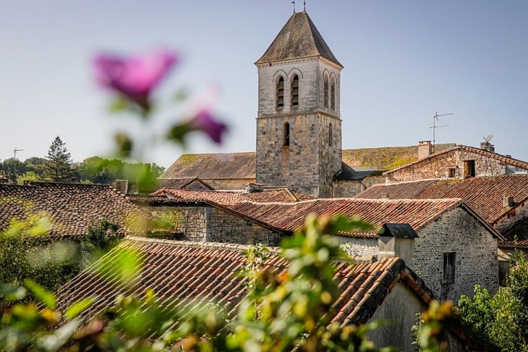 Village de Nanteuil en Vallée