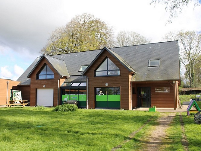 Allouville-Bellefosse_EspaceDécouverteduChene©Association_CHENE_2025_1