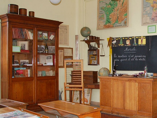 musee-du-patrimoine-des-ecoles-3