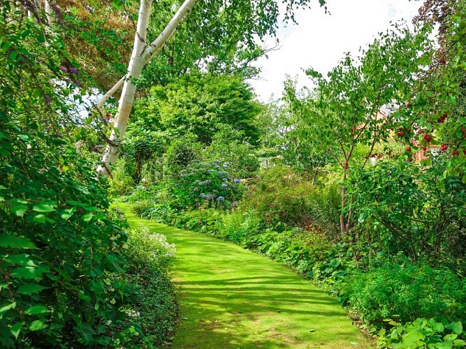 jardin_de_valerianes-sma-mathilde_harel-800x600 (2)