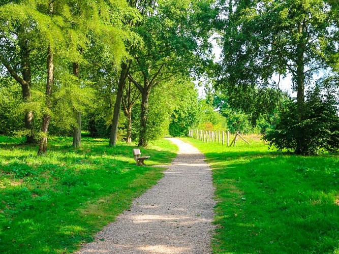 parc_de_la_vallee_du_telhuet-sma-mathilde_harel-800x600 (1)