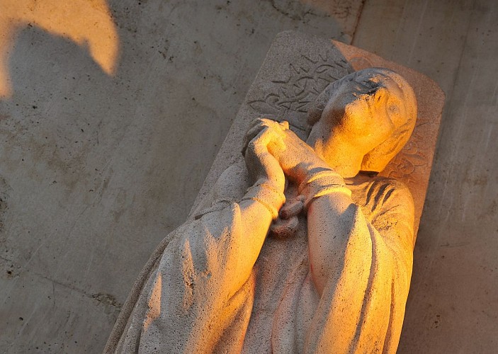 Détail statue Jeanne