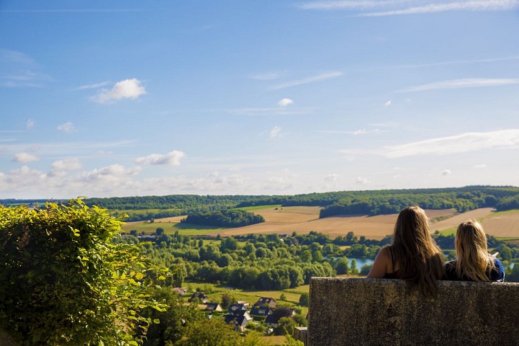Point de vue sur la vallée à Saint-Germain d'Etables
