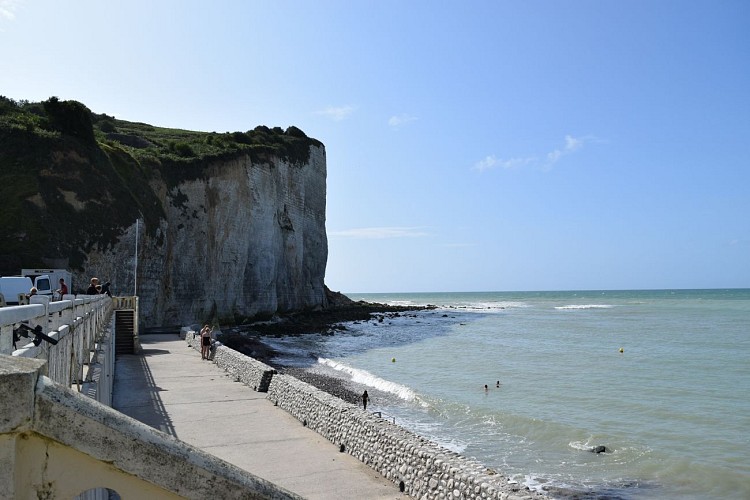 PLAGE DES GRANDES-DALLES