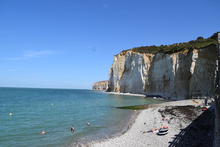 PLAGE DES GRANDES-DALLES
