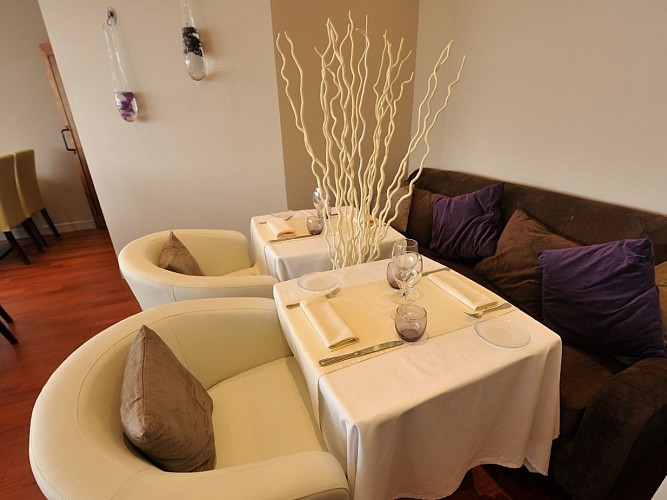 3 La Maison Blanche  - La Bouille @ JF. Lange (1200x900)