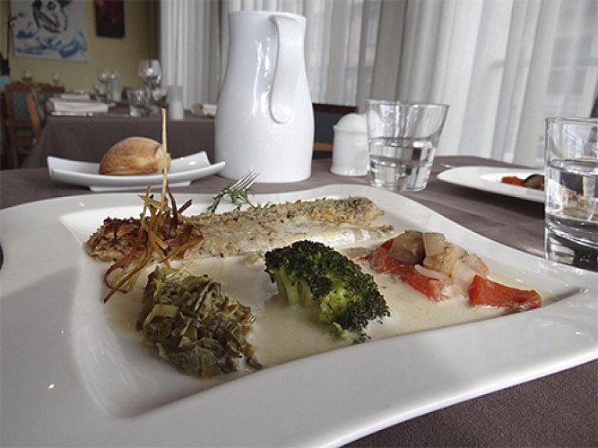 Le Normandie Restaurant - Rives en Seine Caux Seine Tourisme