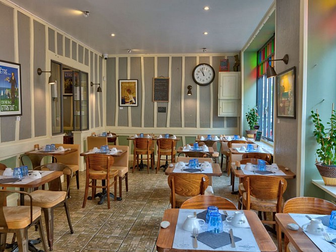 Le Lann Bihoué Etretat © F.Godard_-2