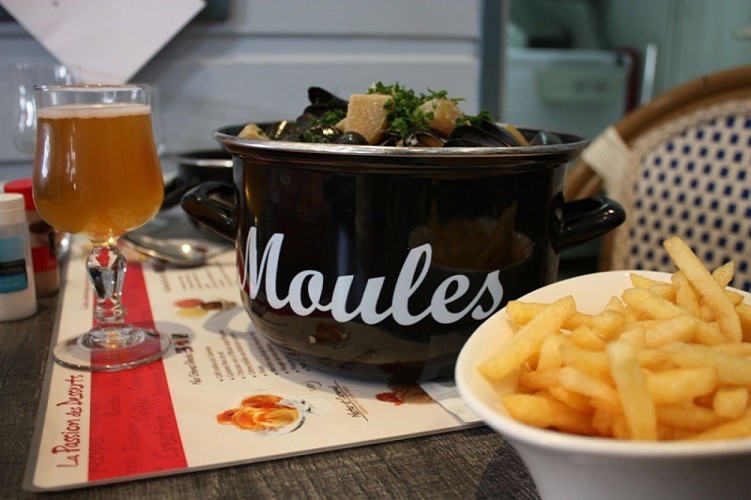 RESNOR076FS0007M- ©OIT FECAMP - CHEZ NOUNOUTE - PLAT 2