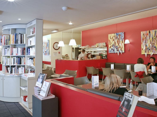 Le Café de la librairie - La Galerne