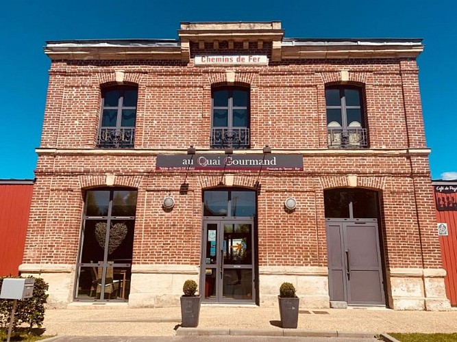 1 Au Quai Gourmand - Nesle-Hodeng ©quai gourmand (800x600)