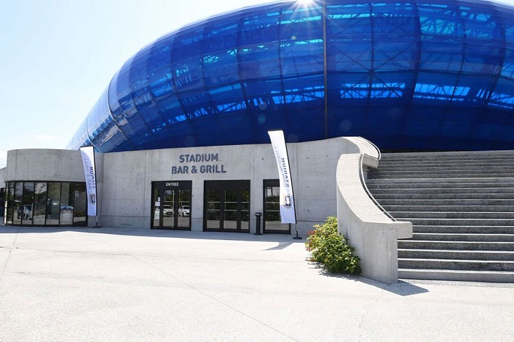 Stadium-Bar---Grill---web