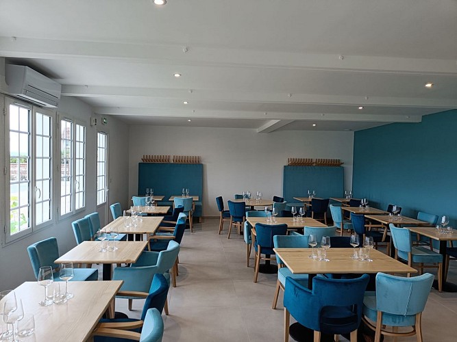 magnolia-salle-de-restaurant-villequier-2022©Magnolia (1)