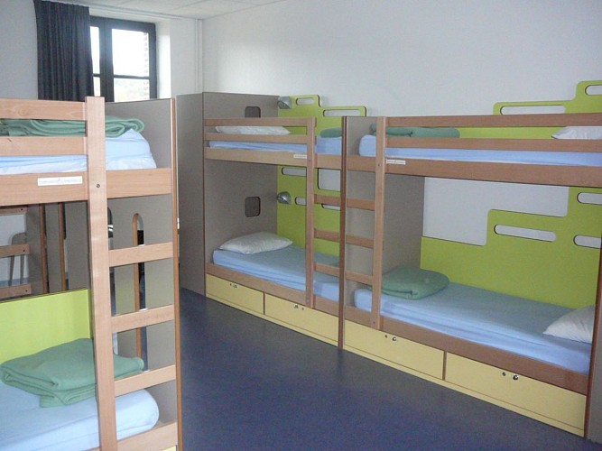 AUBERGE DE JEUNESSE 2