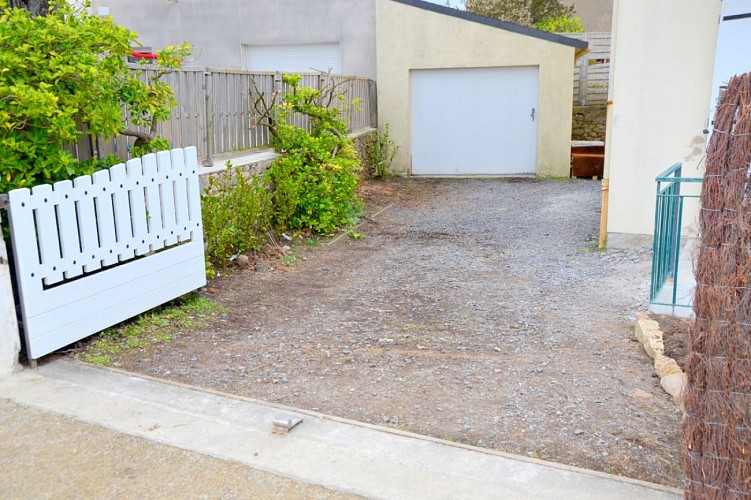 CHARMANT APPARTEMENT 100 M GRANDE PLAGE