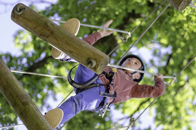 Montoz'Arbres : Parcours acrobatique en hauteur