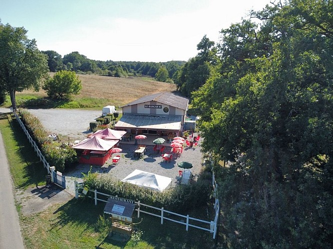le Hangar 87 extérieur