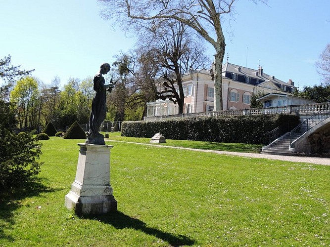 Le Château de Voltaire et ses jardins