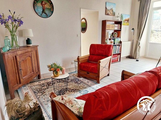 LA PORTE COCHÈRE, 2 CHAMBRES JUSQU'À 4 PERSONNES