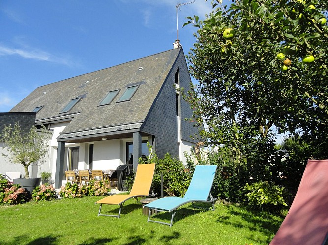 CHAMBRE D'HOTES "LASSAY'RENITE"