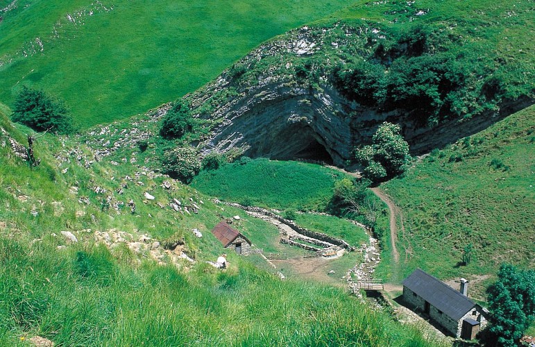 Grotte d'Harpéa Estérençuby 02