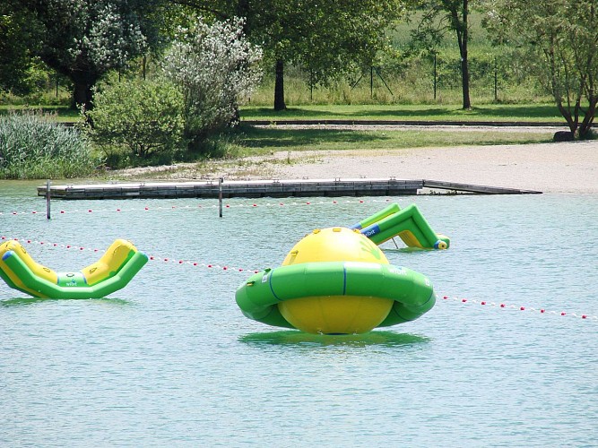 Leisure base "O' lac" : outdoor & water activities