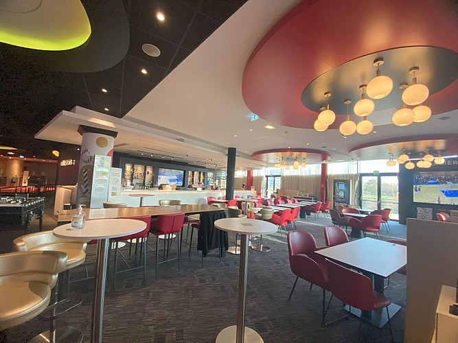 Hôtel Barrière - Café des Sports