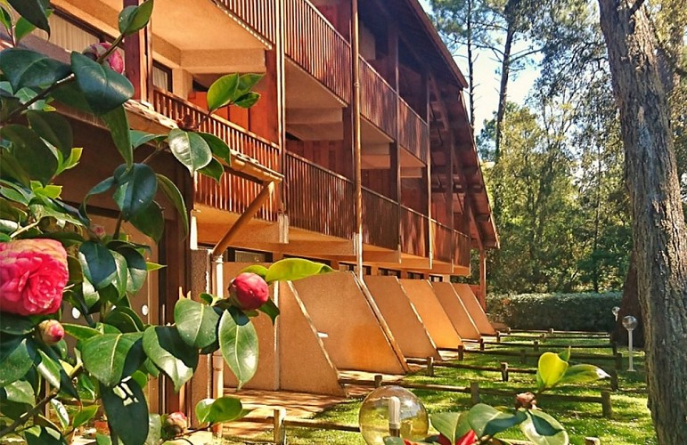 Les-Acanthes-Hossegor-vue-batiment-1024-2