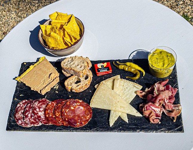 Bar tapas Mindje e care't - Lescar - charcuterie et pâté