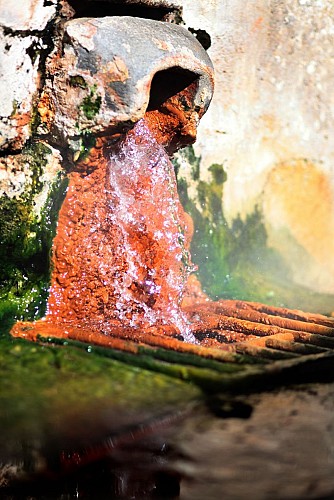 The hot water spring "Source du Par"