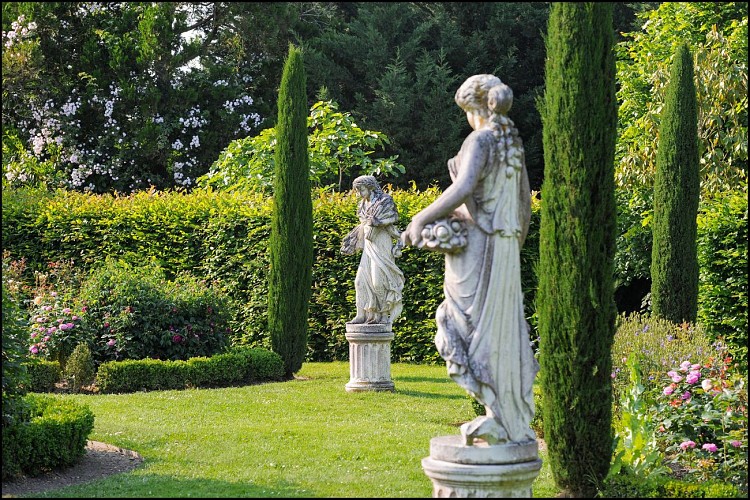 Château de Marrast et son jardin remarquable