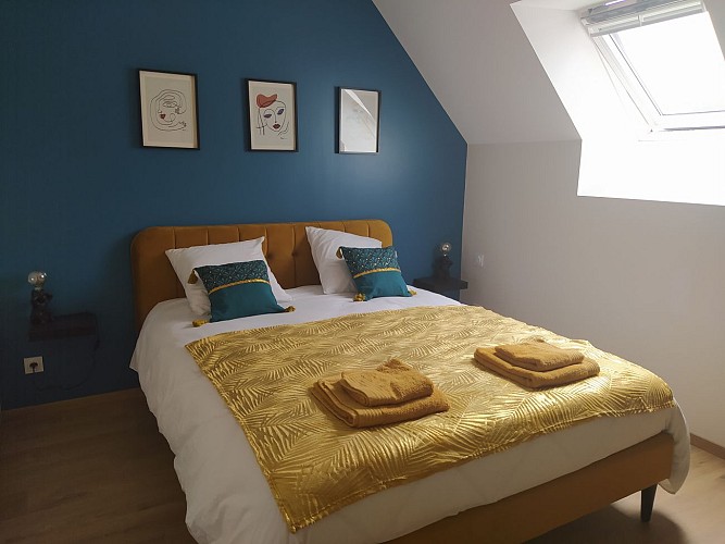 LE LOGIS DES VALLÉES, 6/7 PERS AVEC PISCINE ET SAUNA