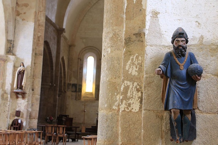 Eglise des Salles Lavauguyon, Saint-Eutrope