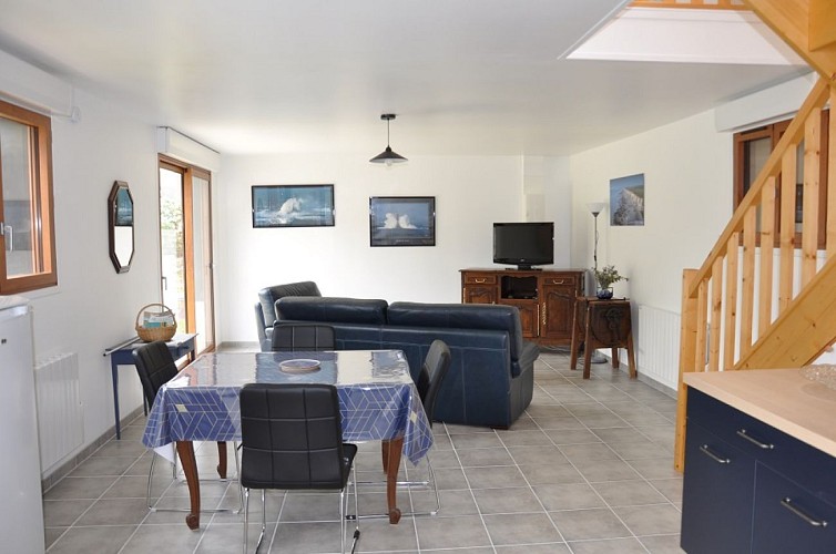 HLO_neville_a-la-rose©langlois-2023 (1)