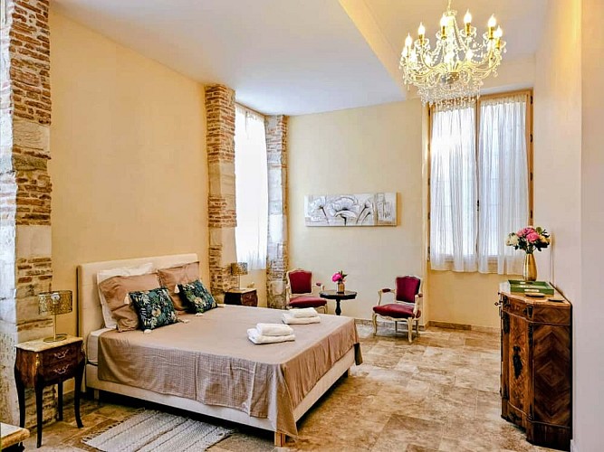 2CHAMBRE COTE SALON 2025 ©Campana