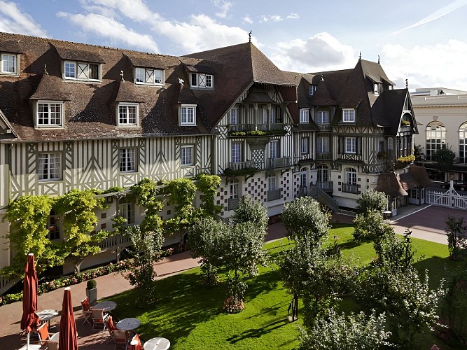 Hôtel Barrière Le Normandy