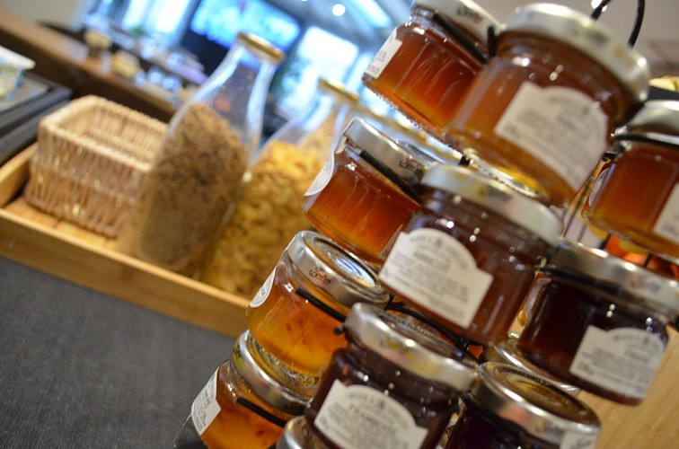 Hotel Almoria Deauville - Petit dejeuner - XH 00091