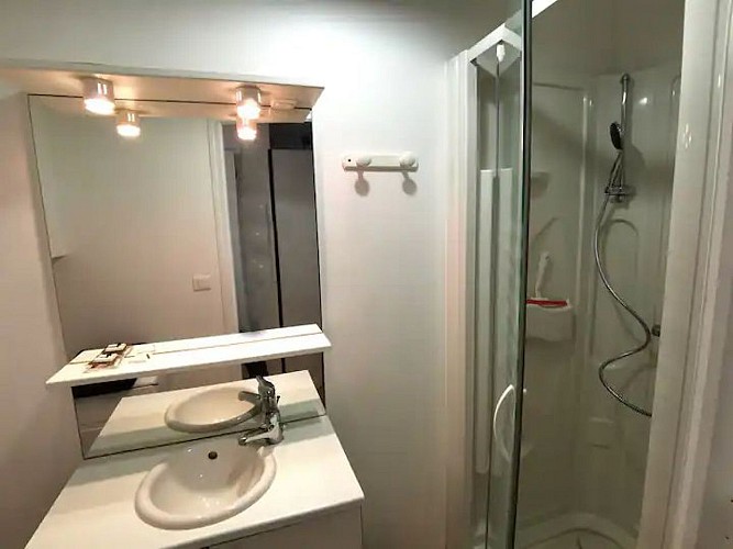 Avranches-charbonnel-granny-7