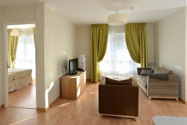 tourisme-sologne-hebergcollectif-romorantin-domitys-appartementcosy