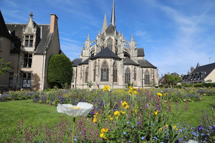 Chevet Abbatiale Trinité  