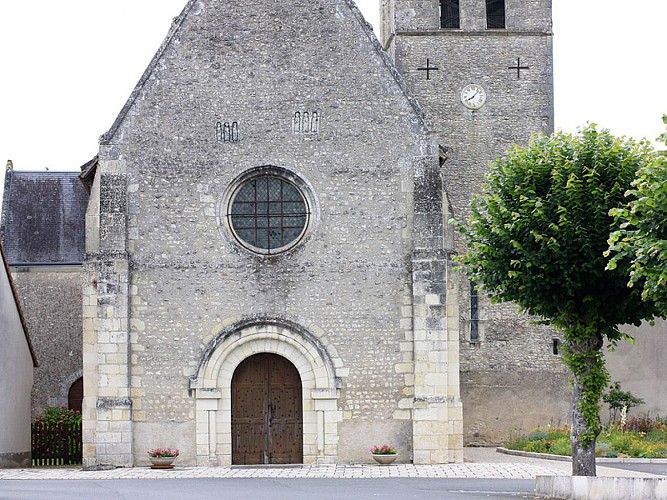 eglise-vue-d'ensemble-Antoine-GARNIER