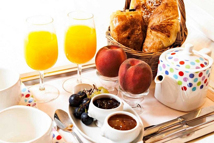 Petit déjeuner Hôtel du Commerce