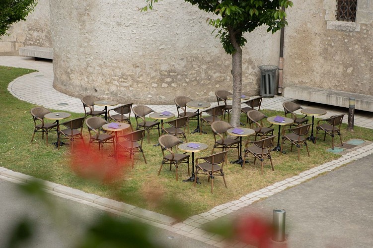 Studio204 - Extérieurs - BD - 8