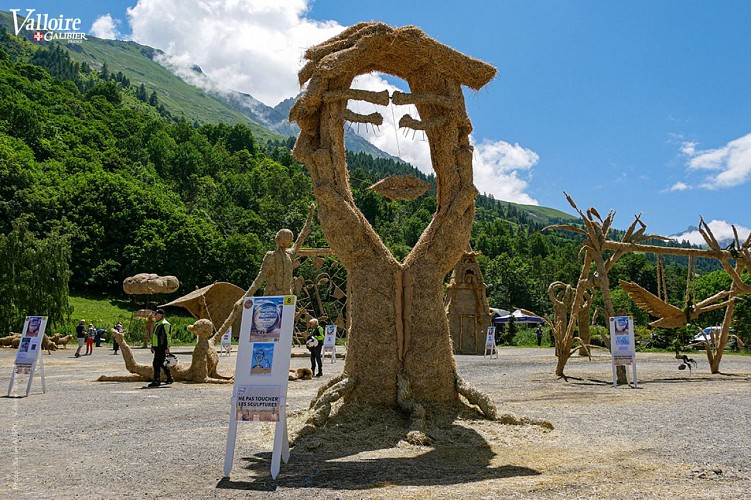 Sculptures sur Paille et Foin visibles tout l'été