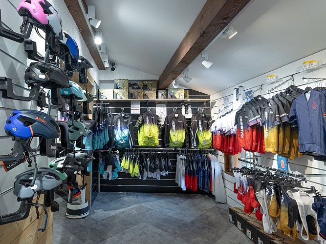 Magnin Sports Boutique Valloire Galibier