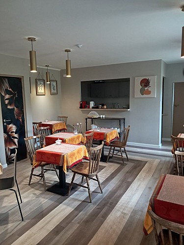 Salle petit déjeuner