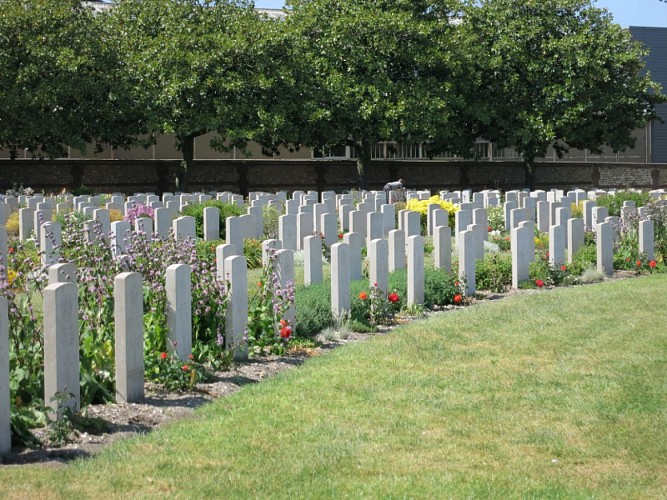 St Sever Cemetery and Extension - Le Petit-Quevilly