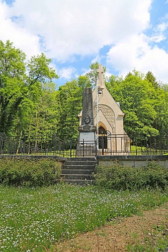 ZERSTÖRTES DORF BEAUMONT-EN-VERDUNOIS